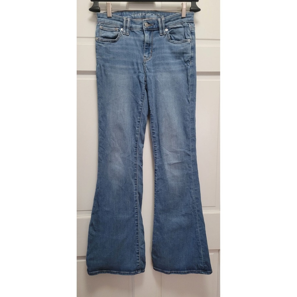 American Eagle Next Level Stretch Low Rise Flare Jeans - Size 2 Long‎